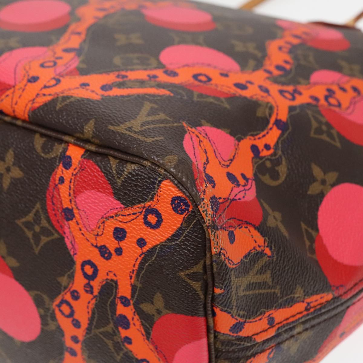 Louis Vuitton Neverfull