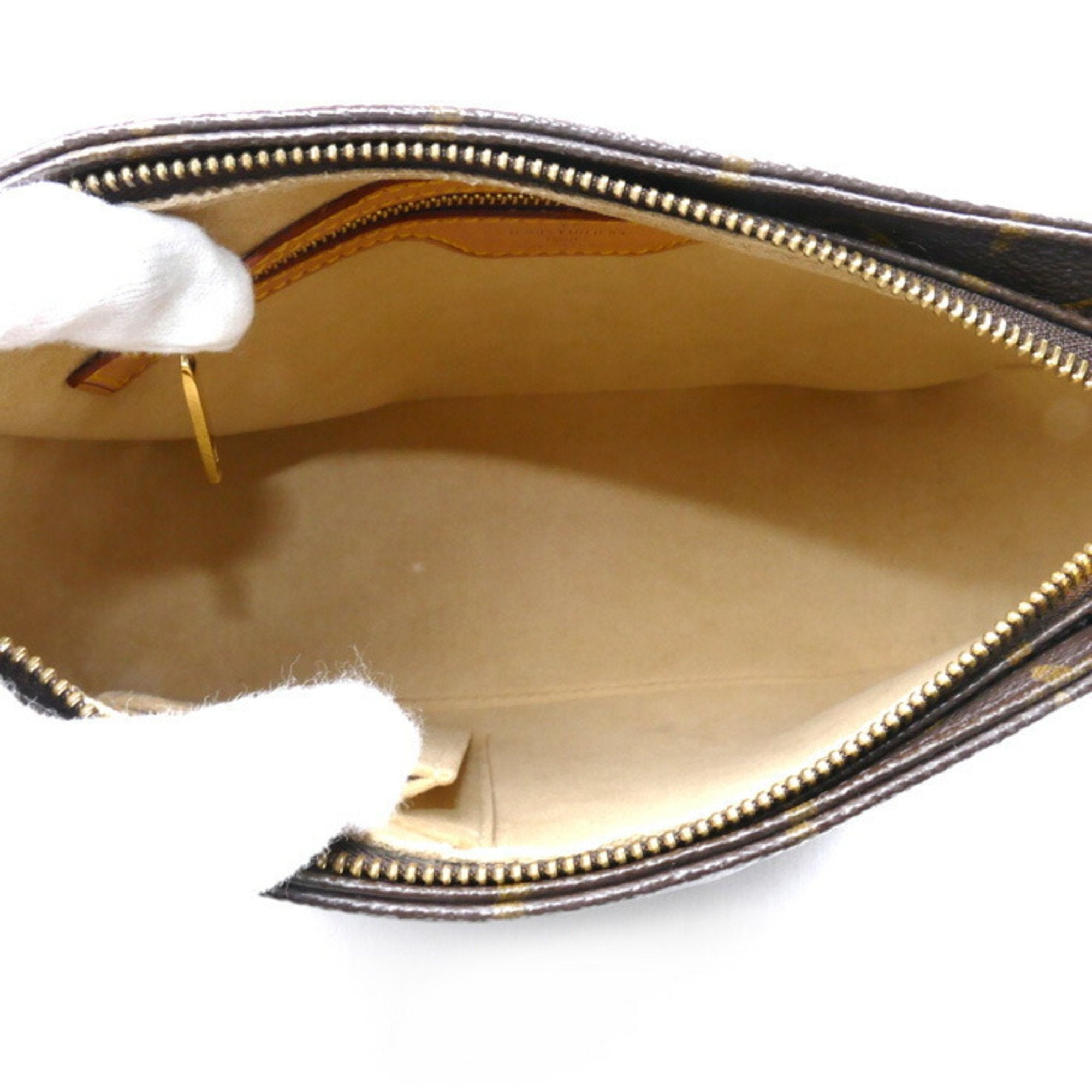 Louis Vuitton Looping MM