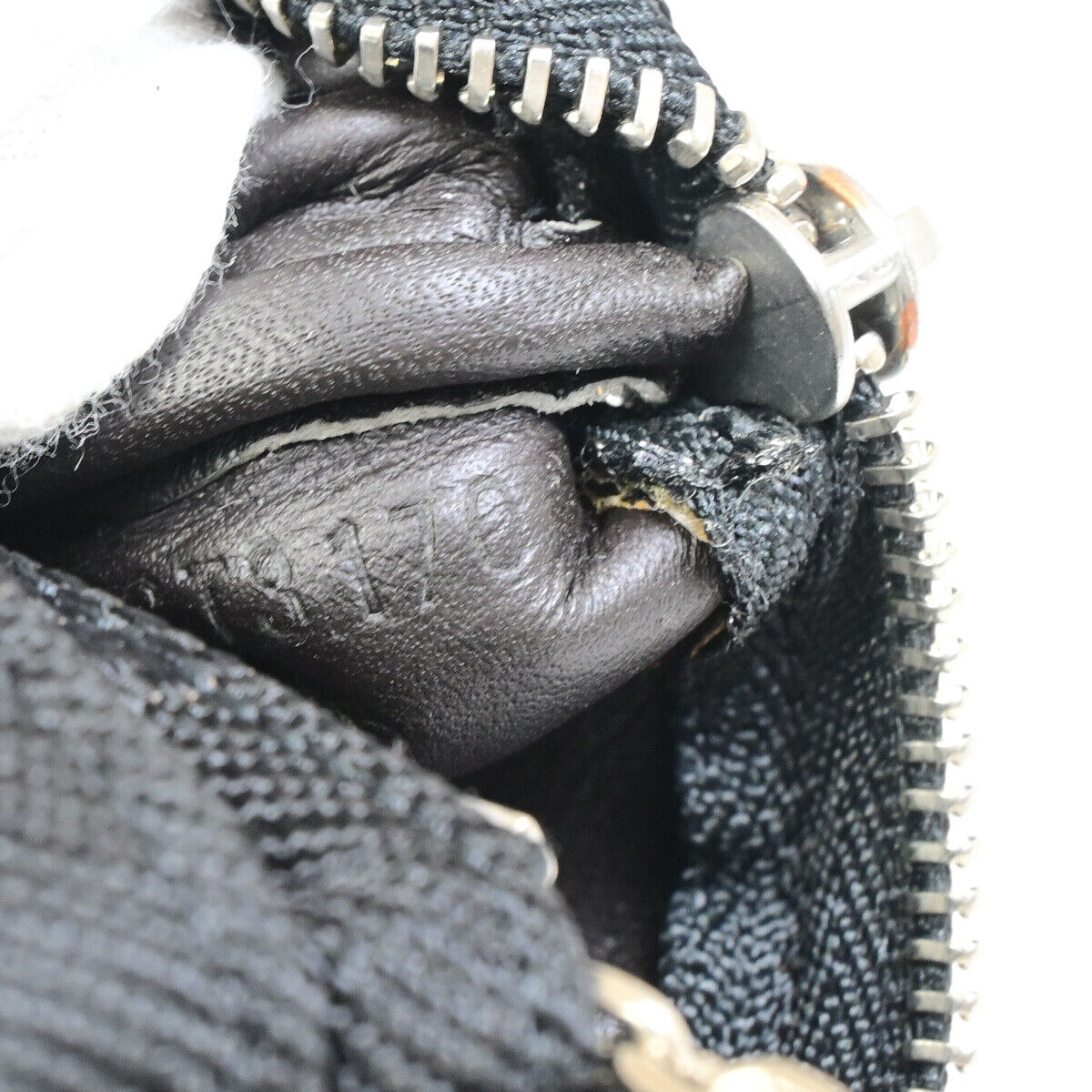 Louis Vuitton Pochette Clés