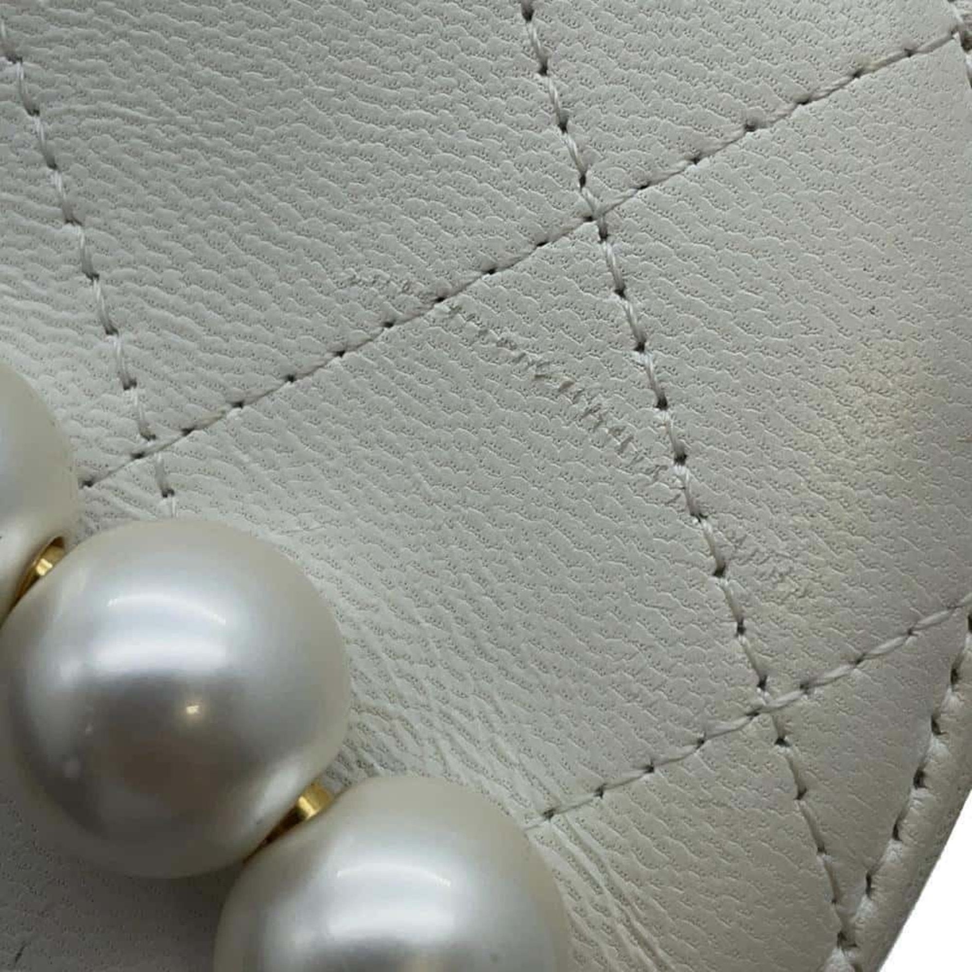 Chanel Coco Mark