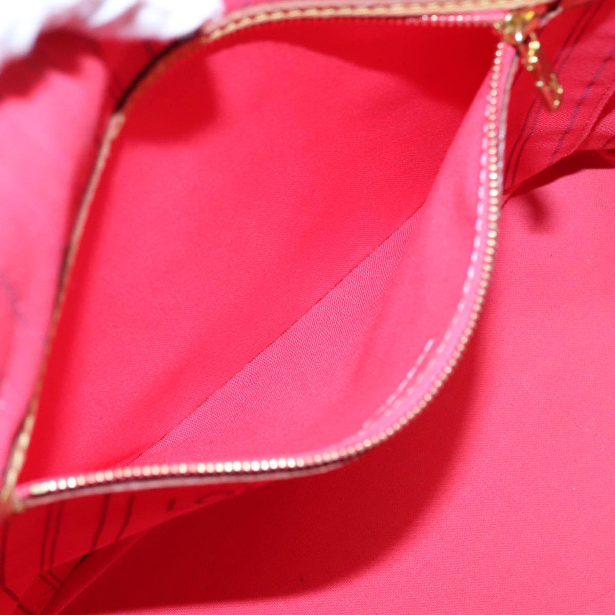 Louis Vuitton Neverfull