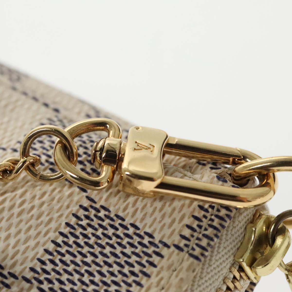 Louis Vuitton Pochette Accessoire