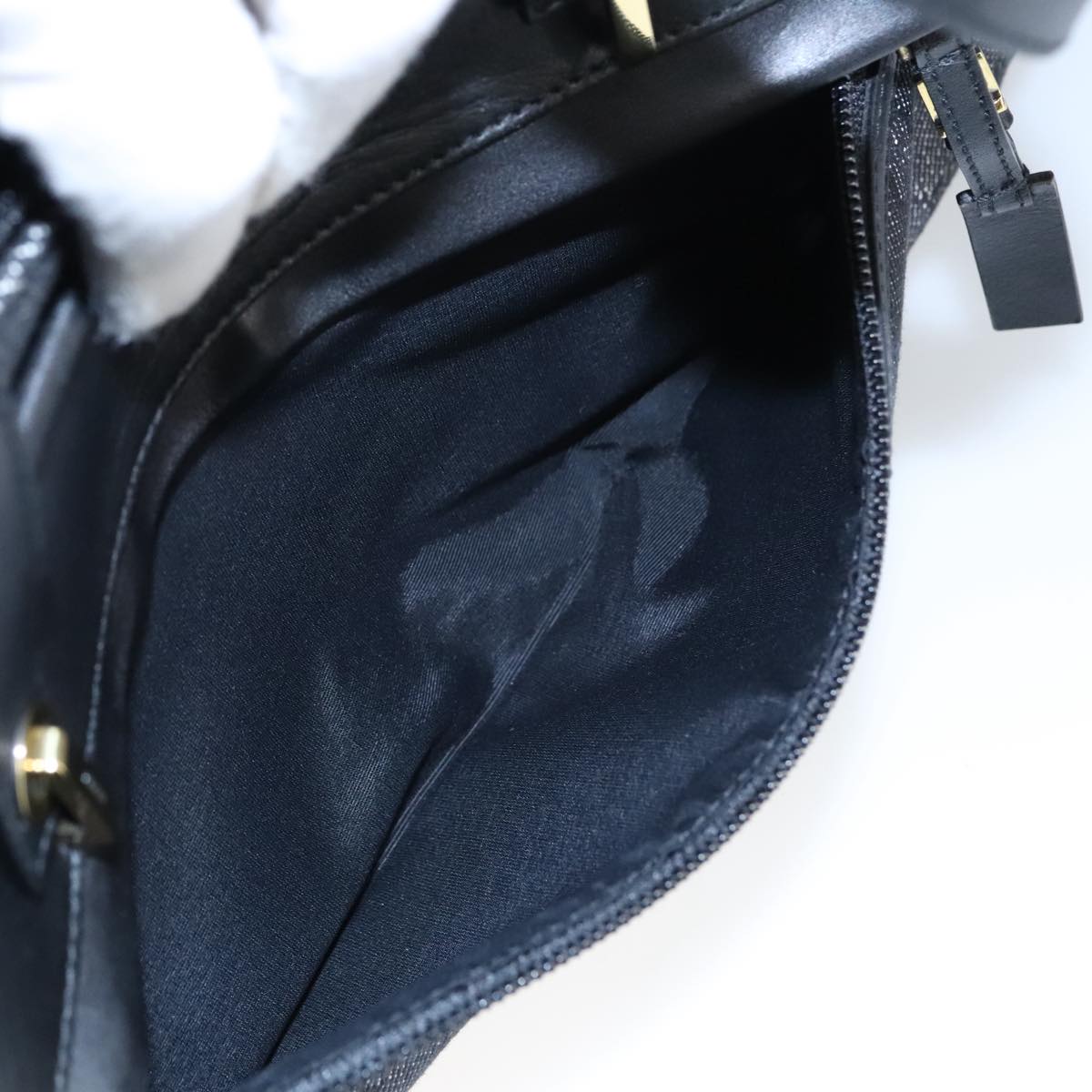 Gucci GG canvas