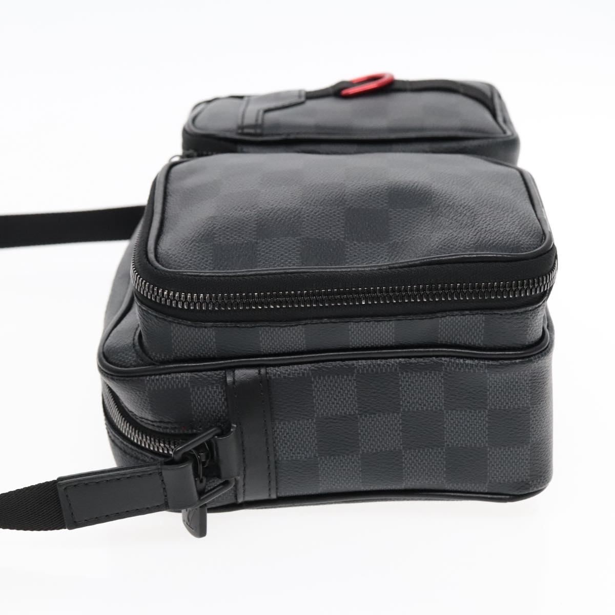 Louis Vuitton Utility