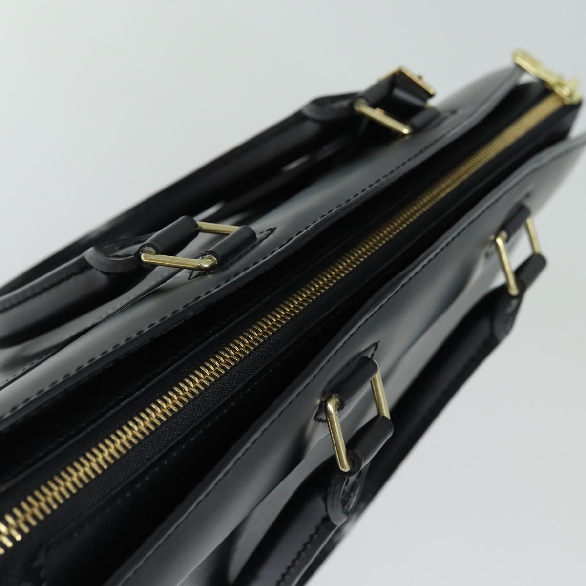 Louis Vuitton Riviera