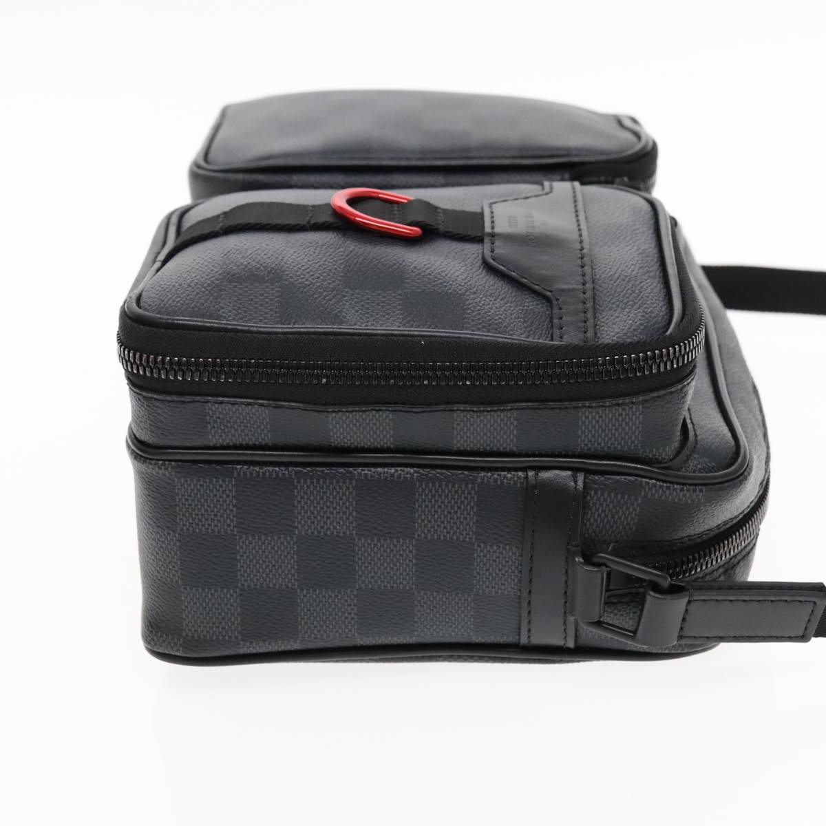 Louis Vuitton Utility