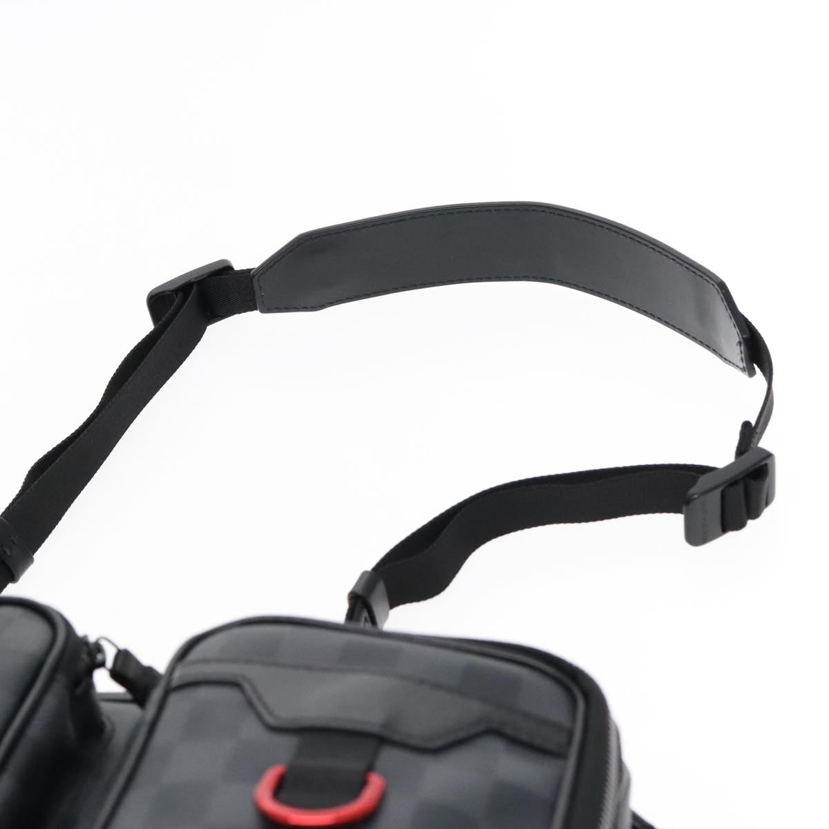 Louis Vuitton Utility