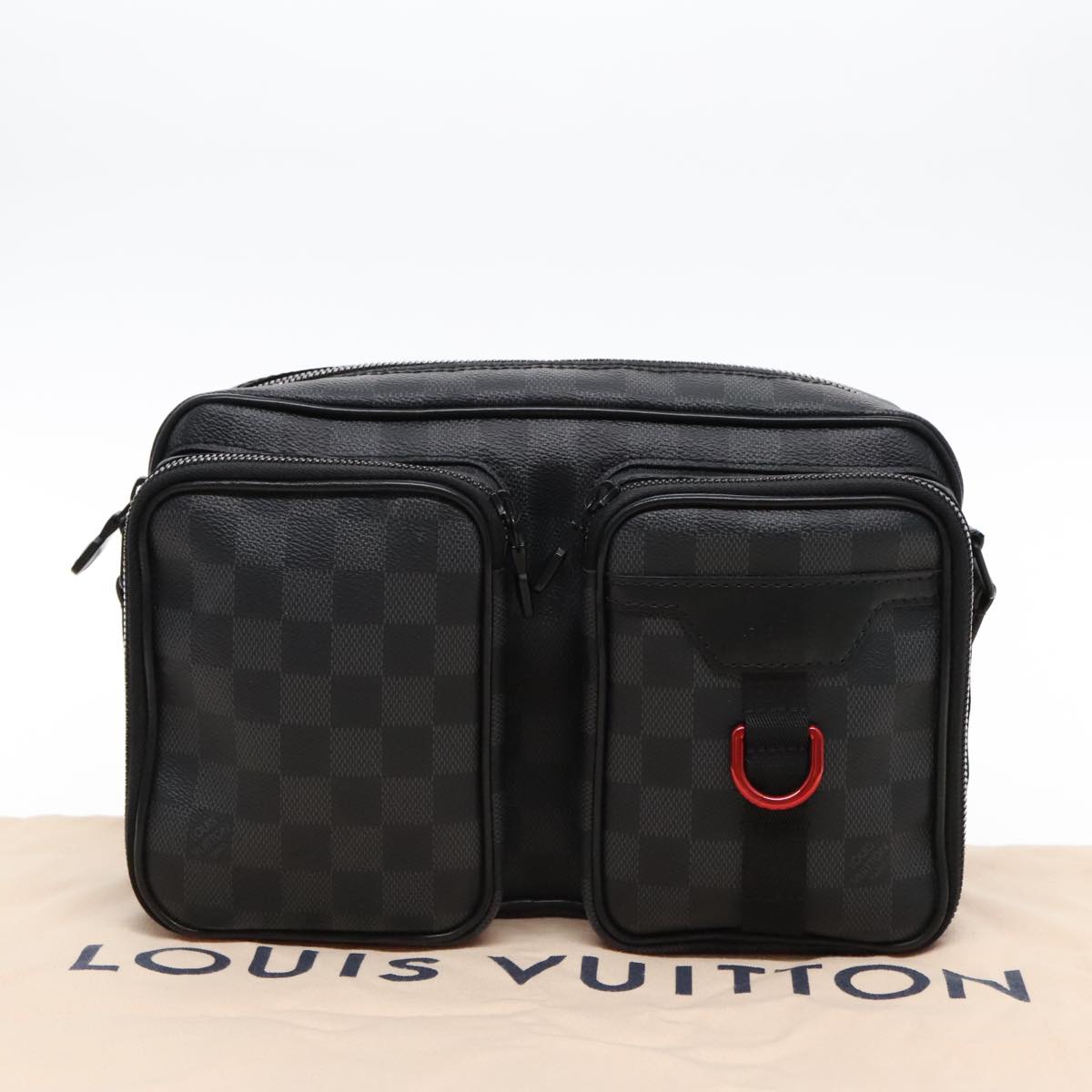 Louis Vuitton Utility
