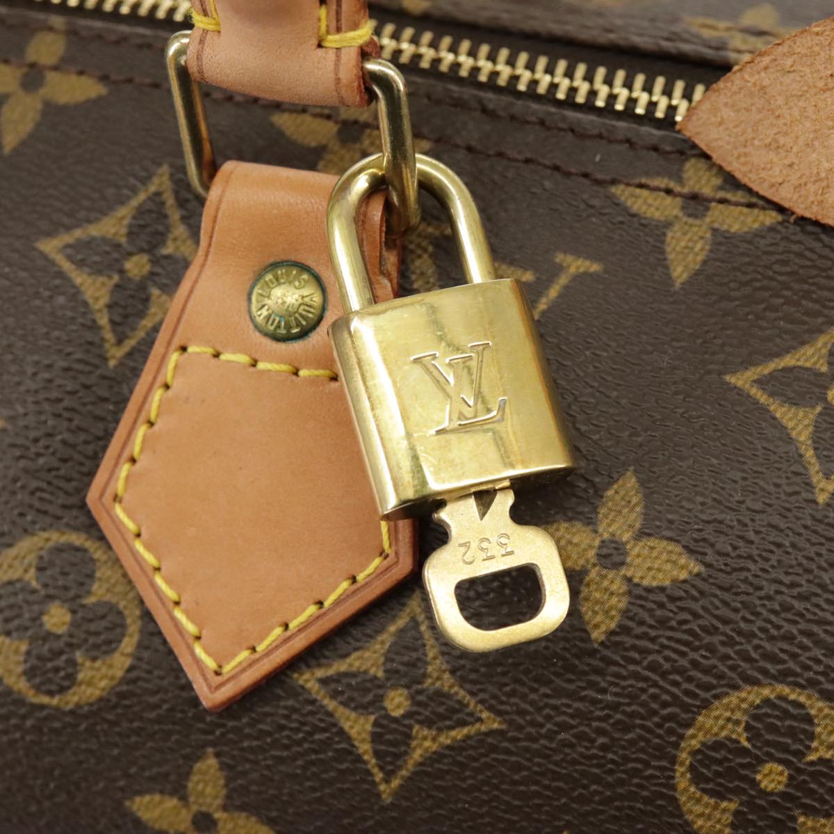 Louis Vuitton Speedy
