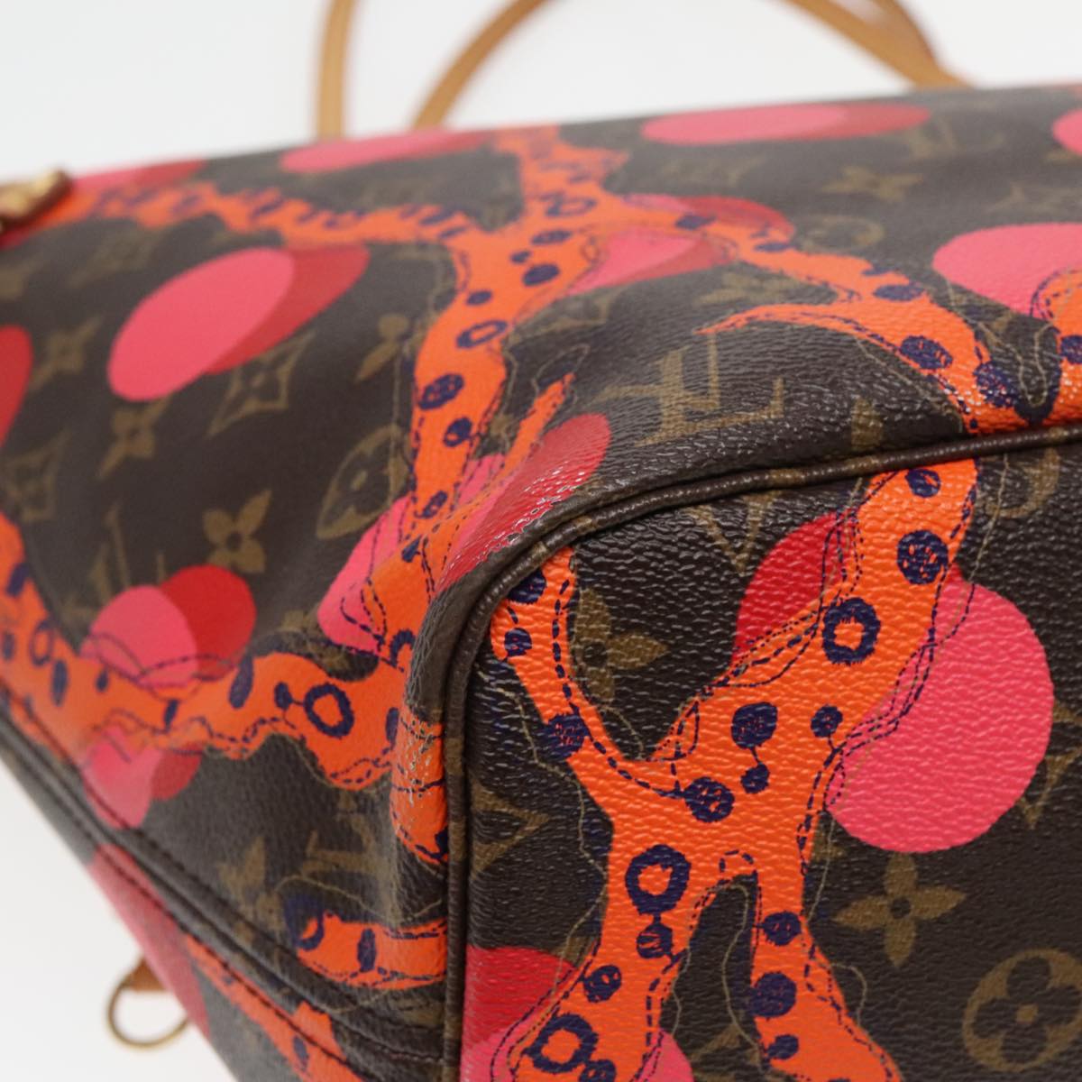 Louis Vuitton Neverfull