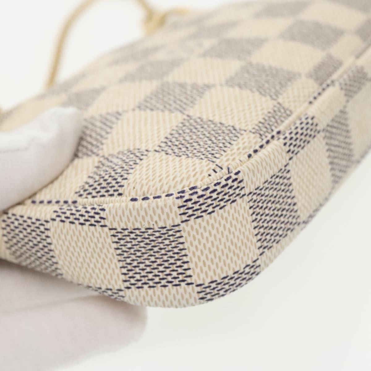 Louis Vuitton Pochette Accessoire