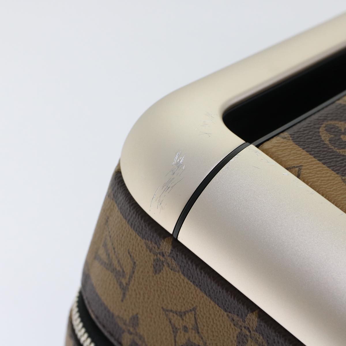 Louis Vuitton Horizon 55