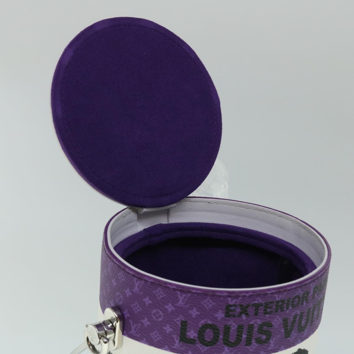 Louis Vuitton PAINT CAN