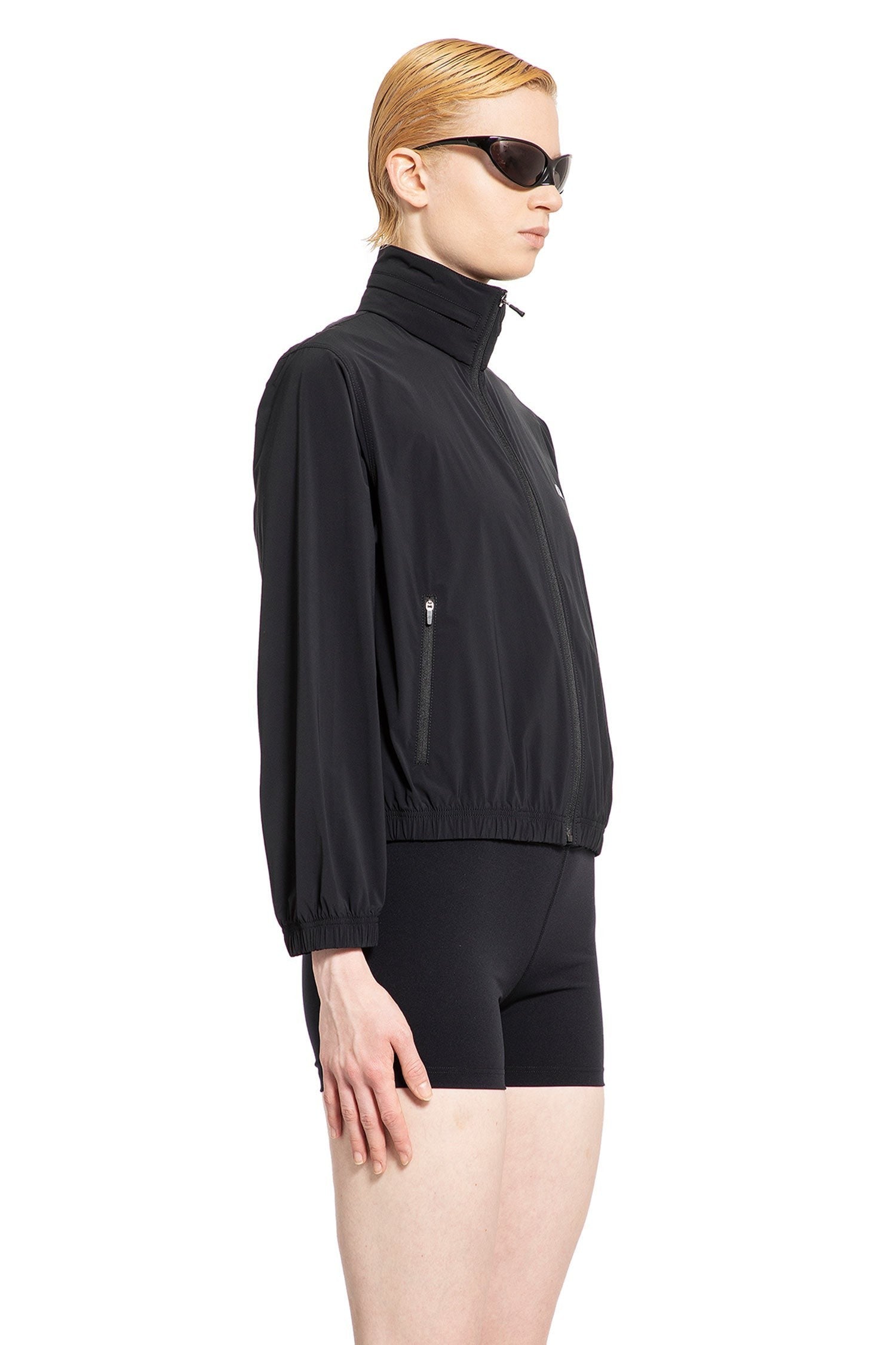 Activewear Shrunk Windbreake In Stretch Nylon