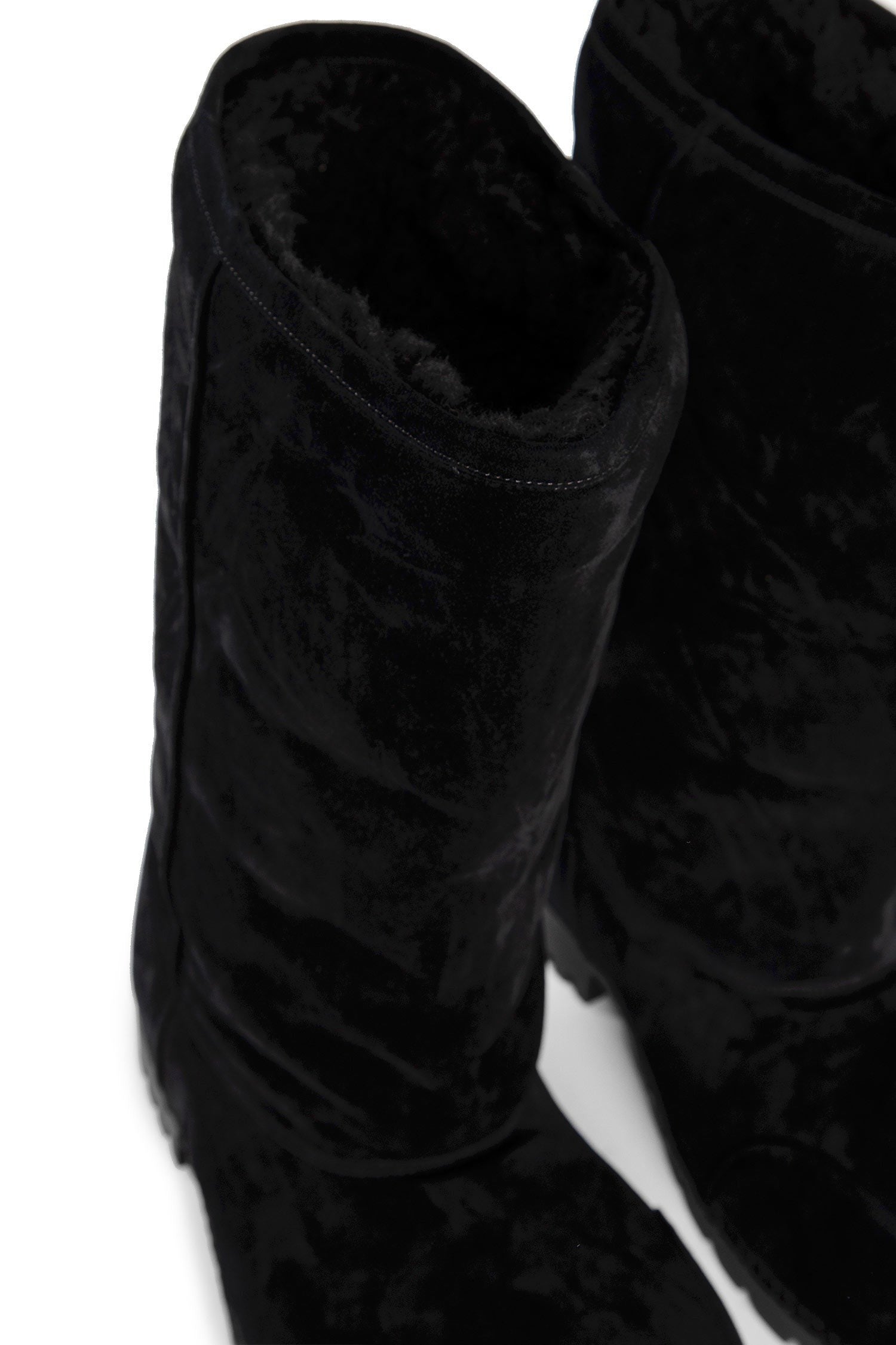Alaska Fur High Boots