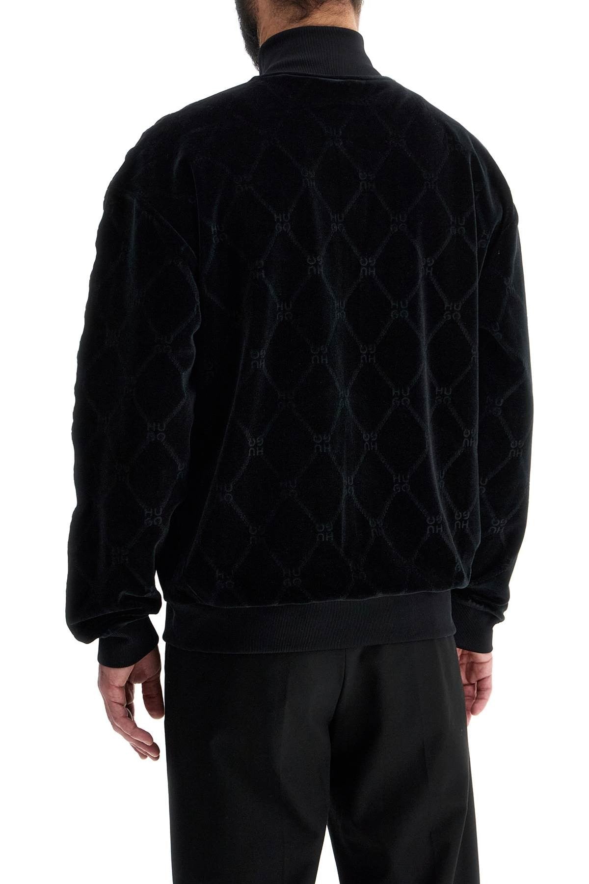 black high neck zip sweatshirt with diamond pattern