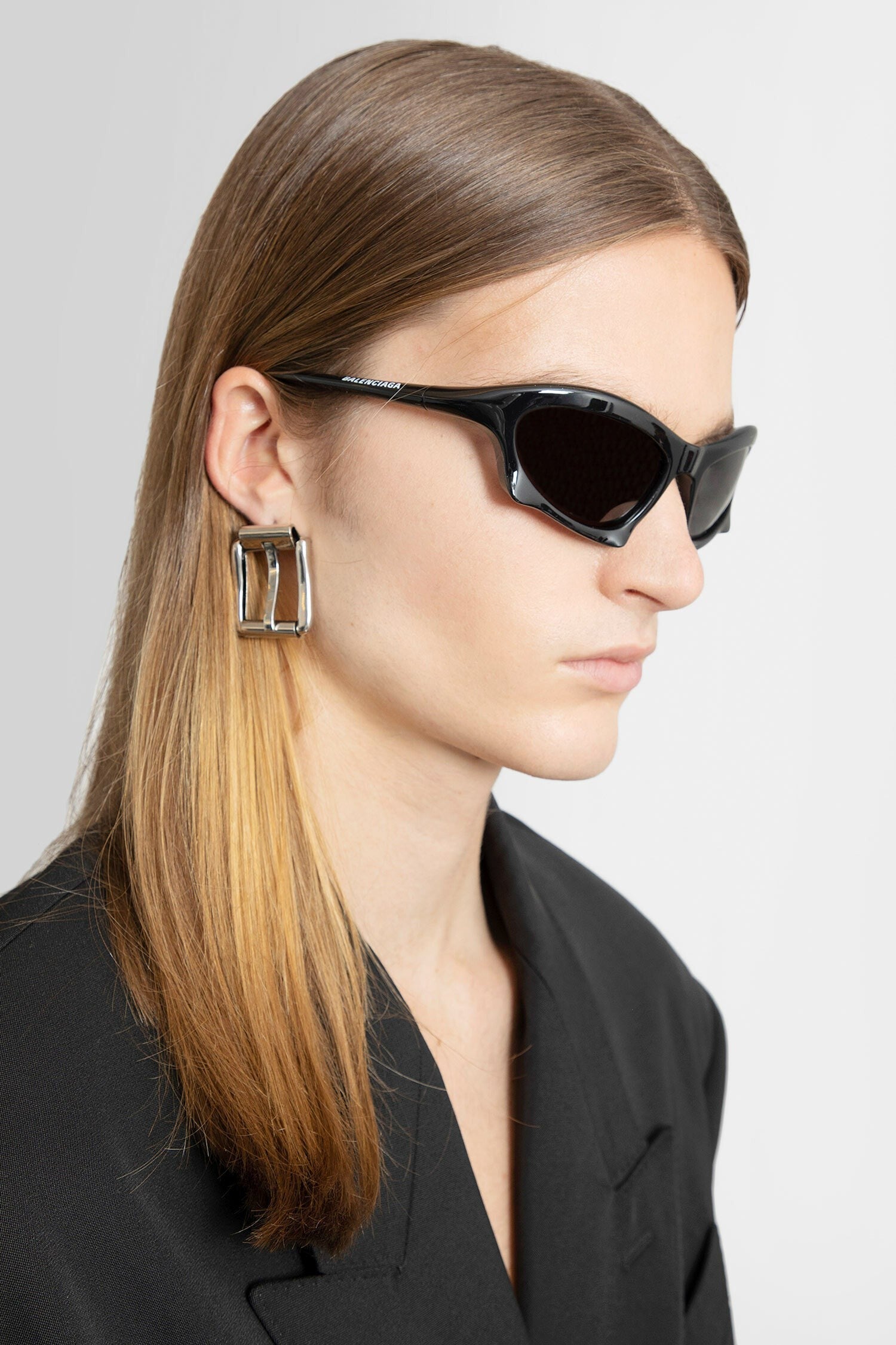 buckle 2.0 earrings