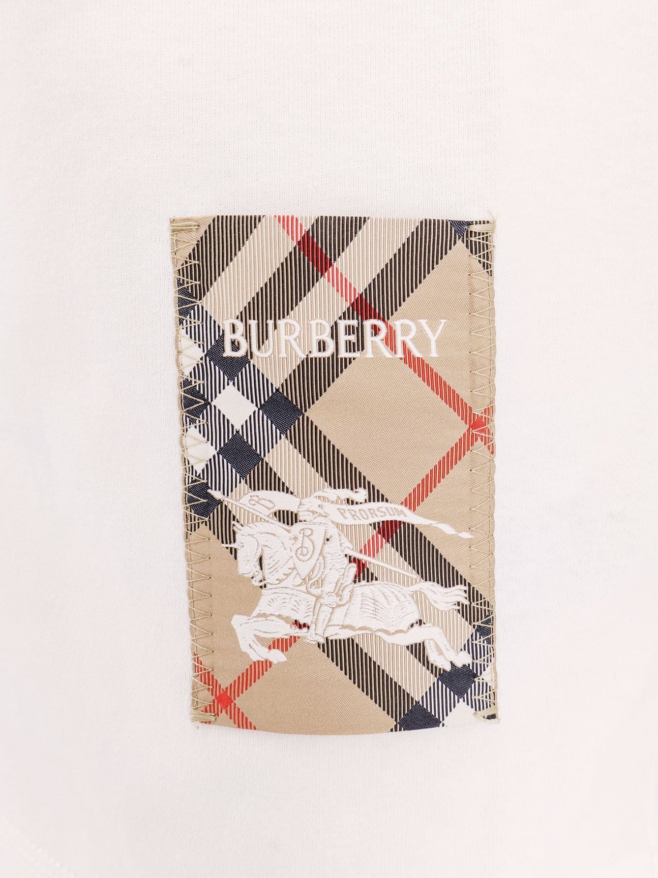 BURBERRY T-SHIRT