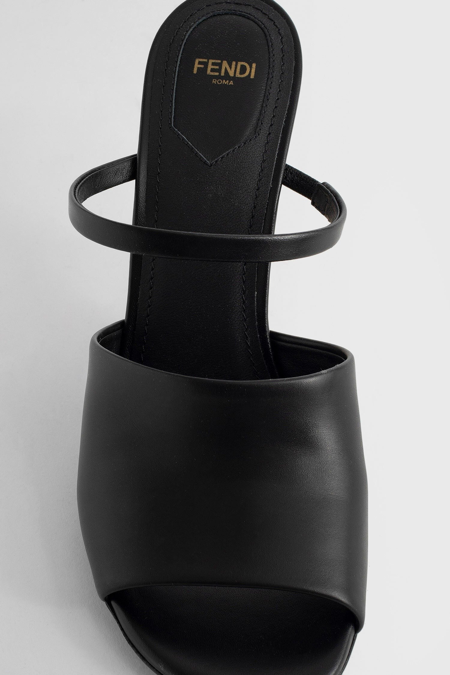 ''fendi first'' 95 lamskin mules