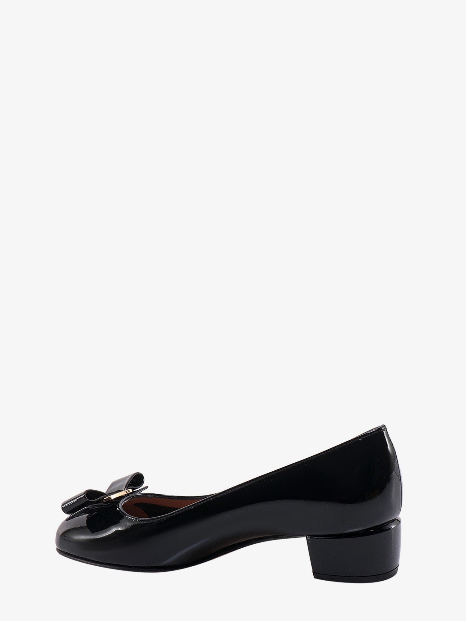 FERRAGAMO DÉCOLLETÉ
