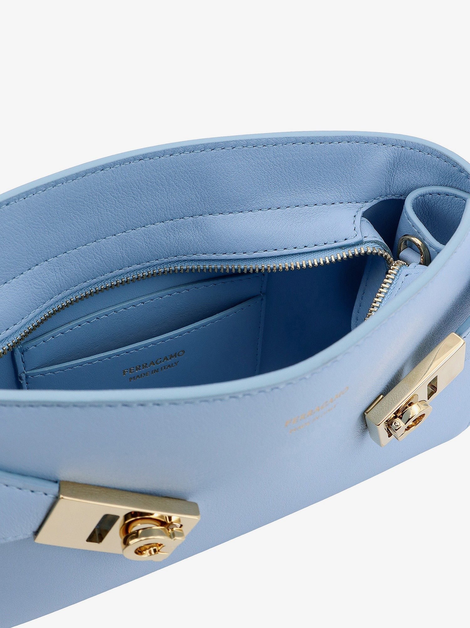 Ferragamo Hug