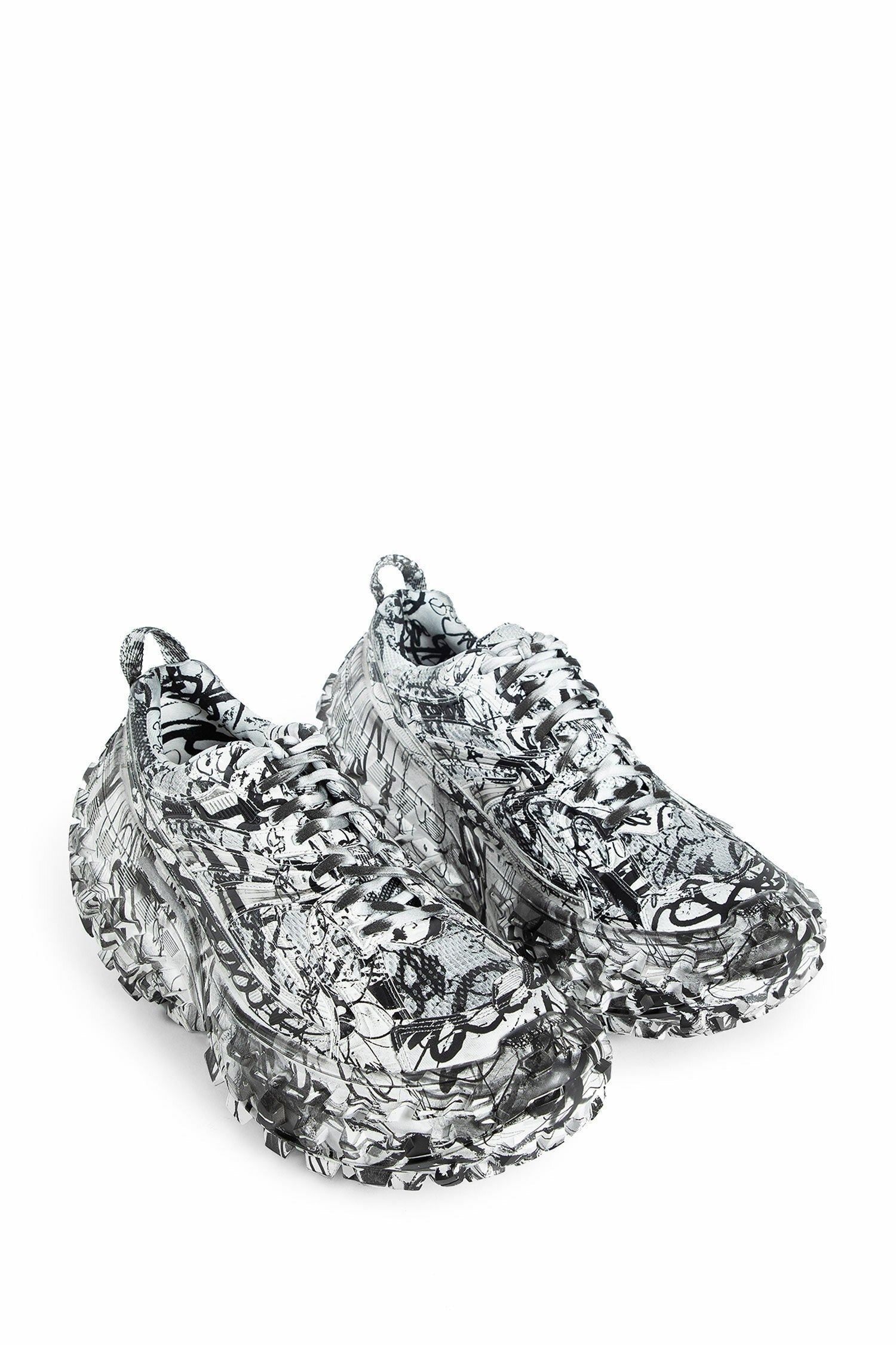 Graffiti Print Bouncer Sneakers