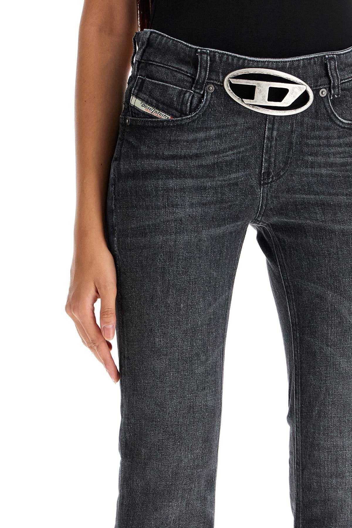 iamante jeans with oval