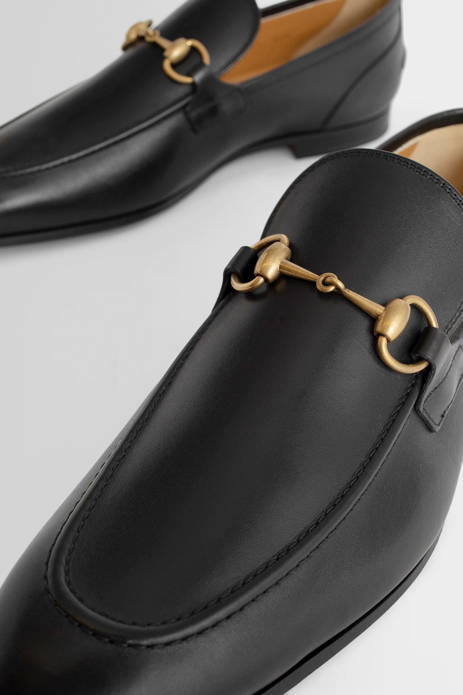 jordaan leather loafer