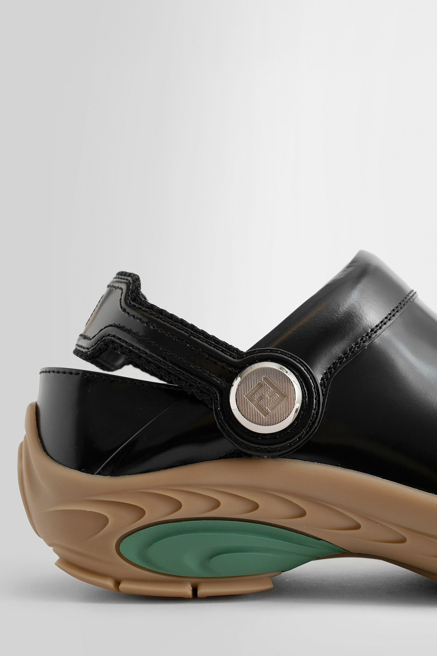 Lab Leather Clogs