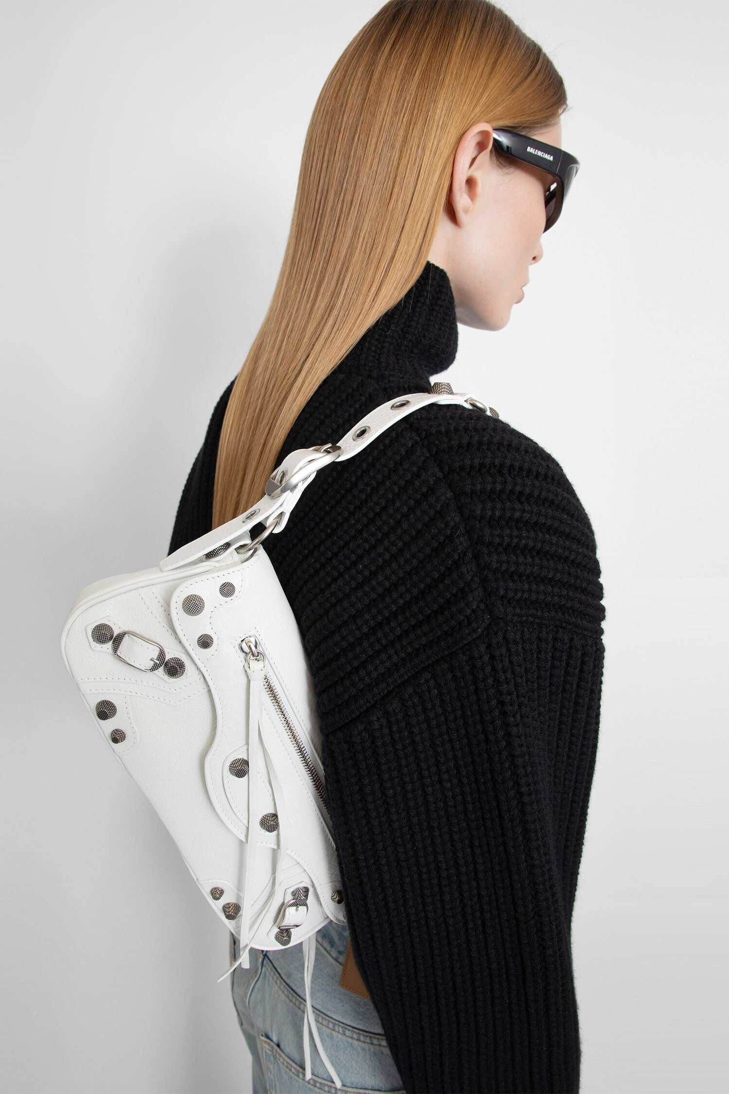 Le Cagole Small Sling Bag