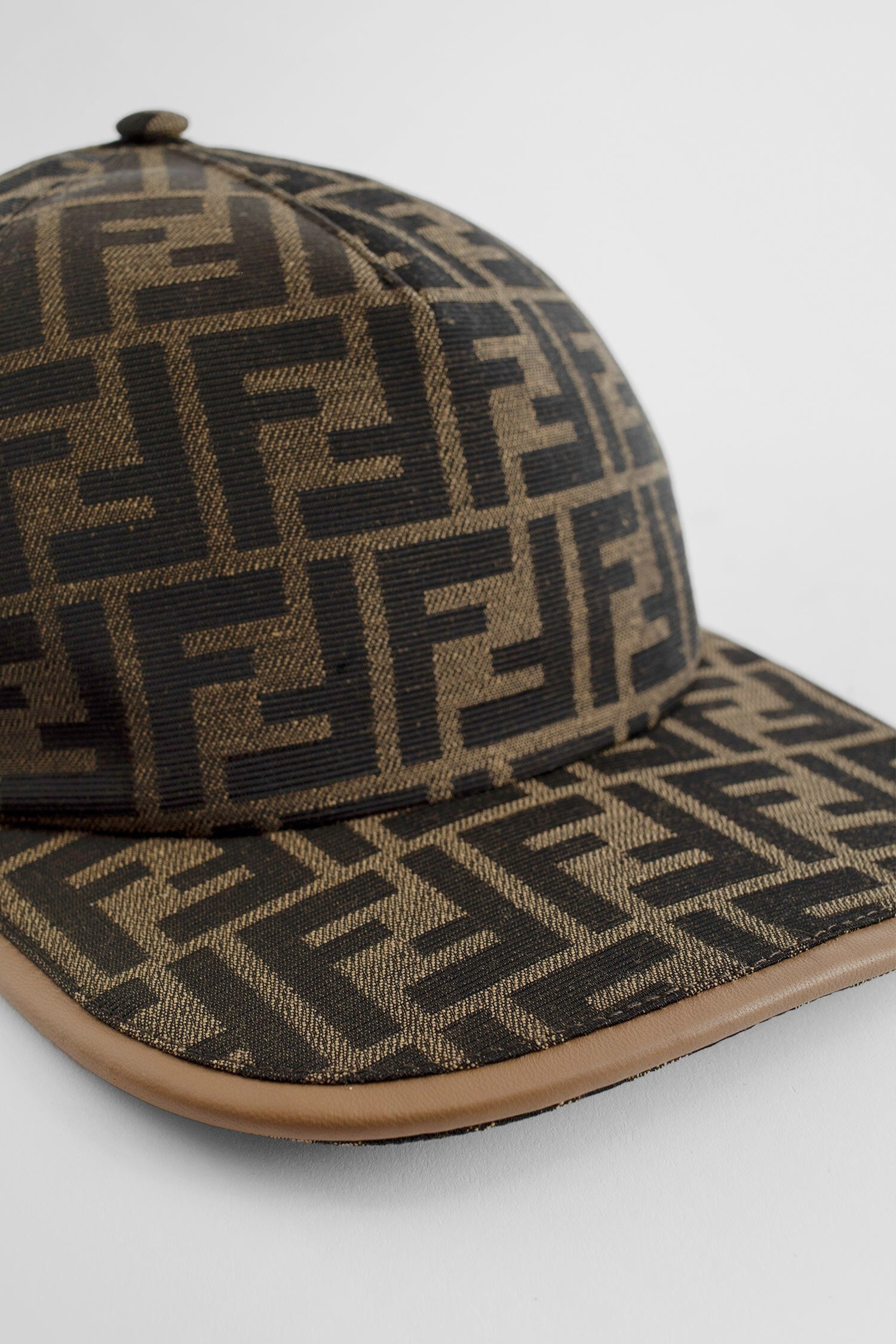 logo fabric baseball cap