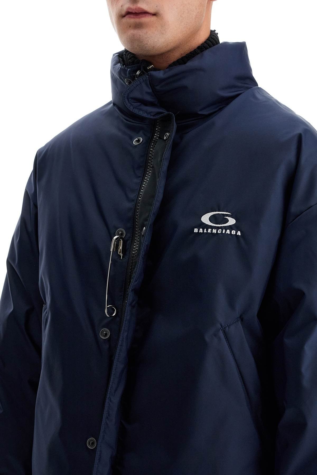 Reversible Loop Sports Icon Down Jacket