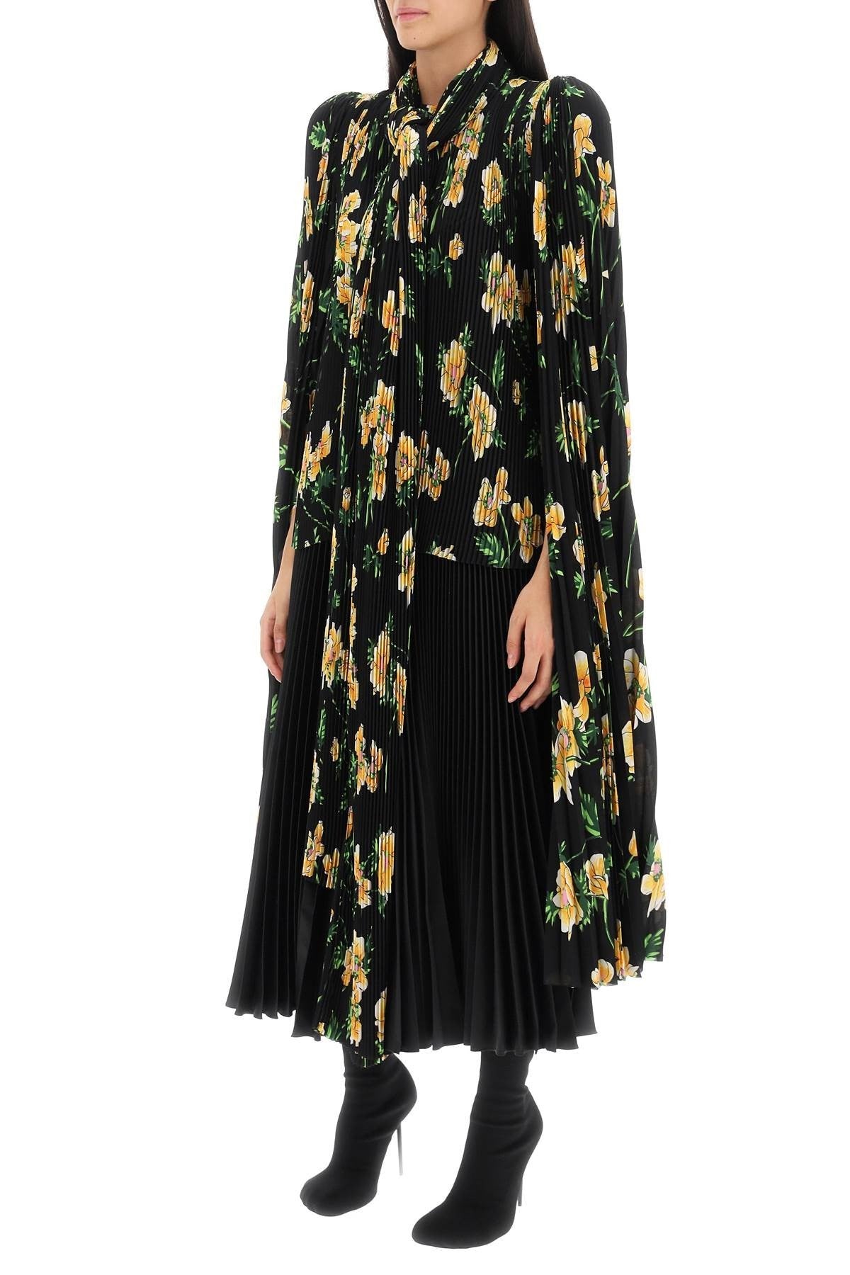 Scarf Collar Pleated Blouse