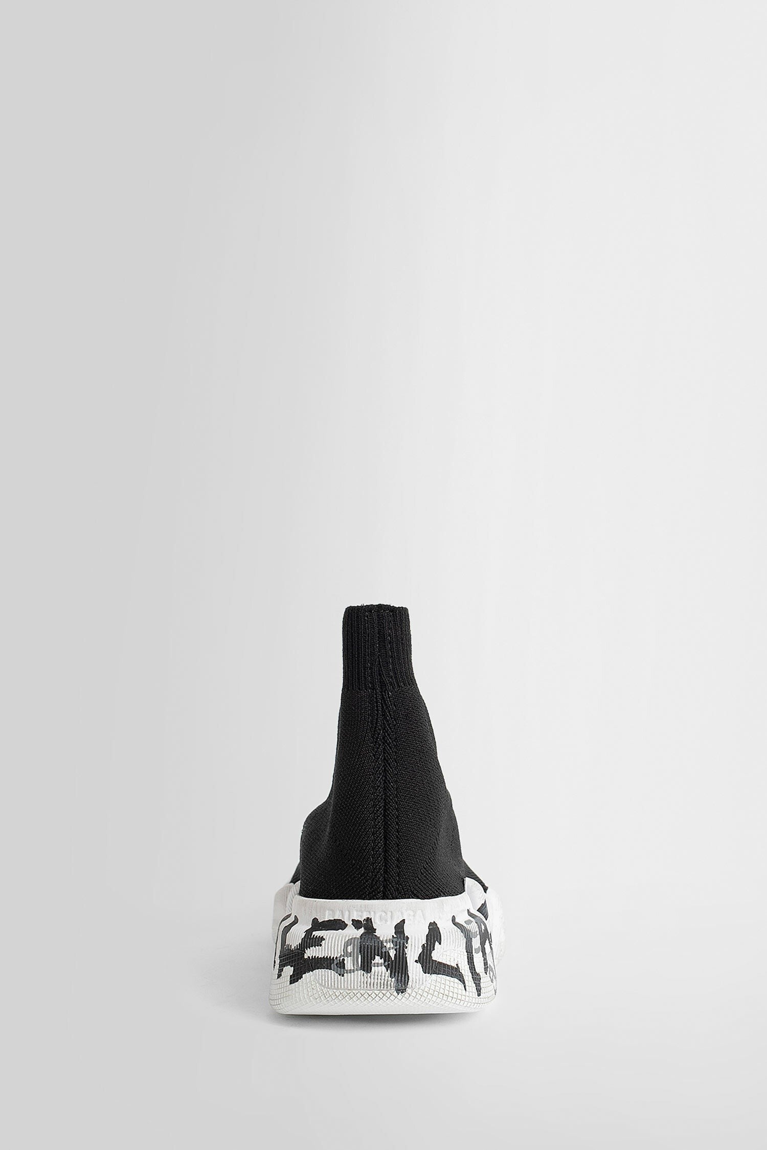 Speed 2.0 Graffiti Sneakers