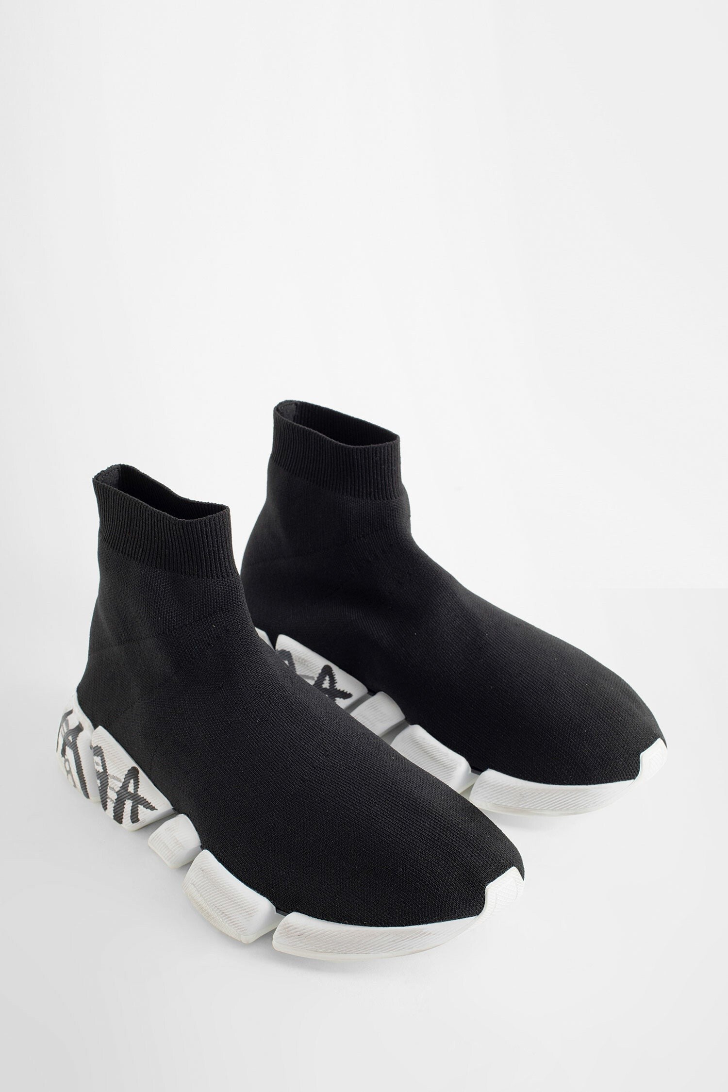 Speed 2.0 Sneakers
