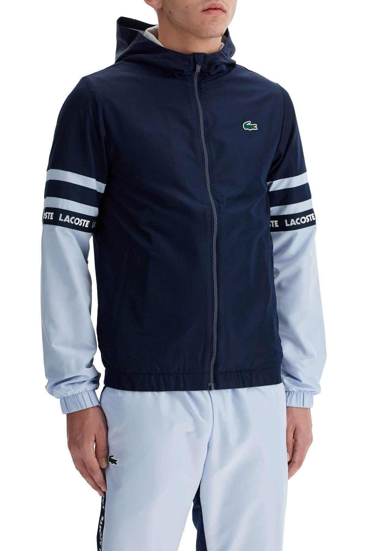 sporty jacket with contrasting sleeves