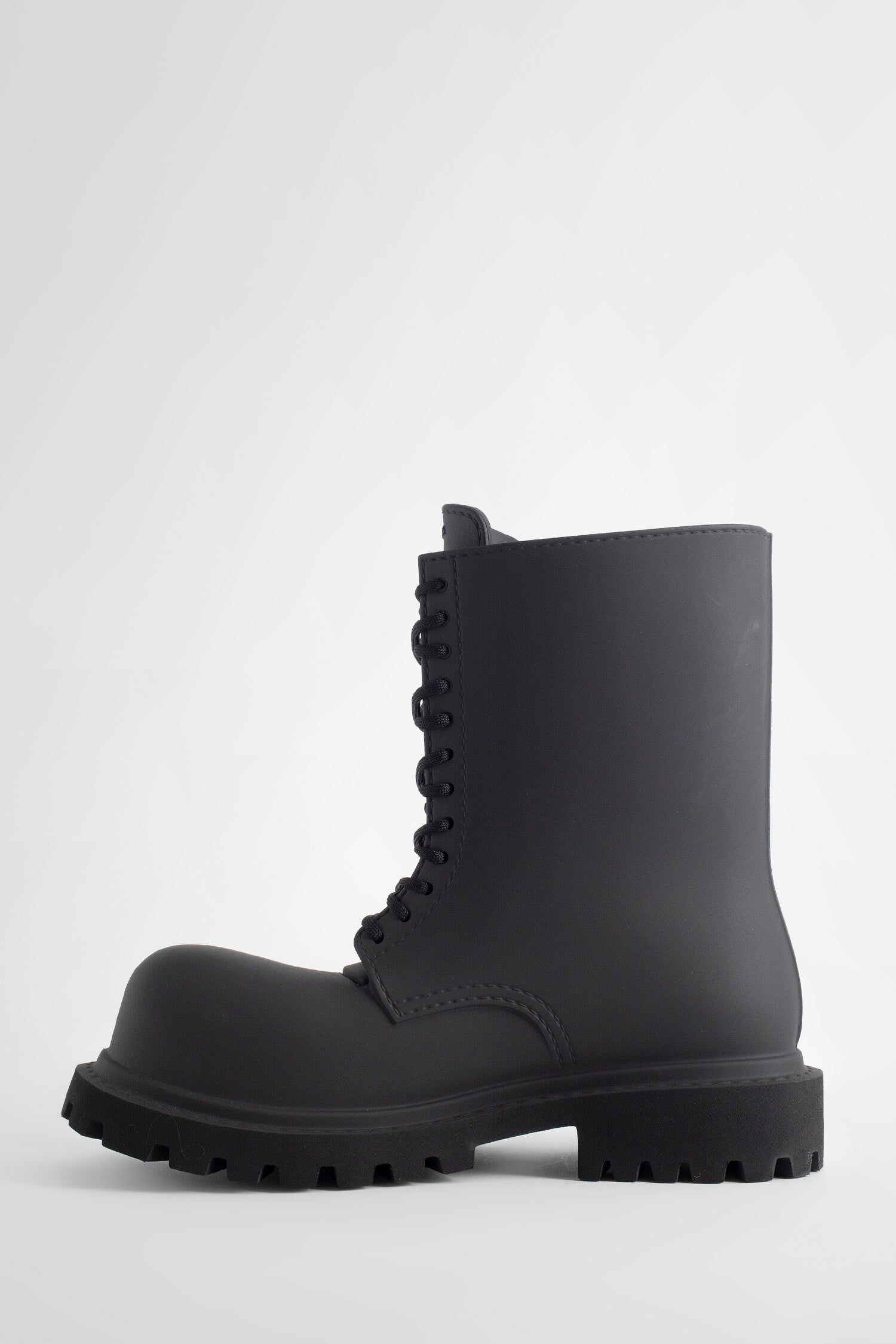 steroid boots