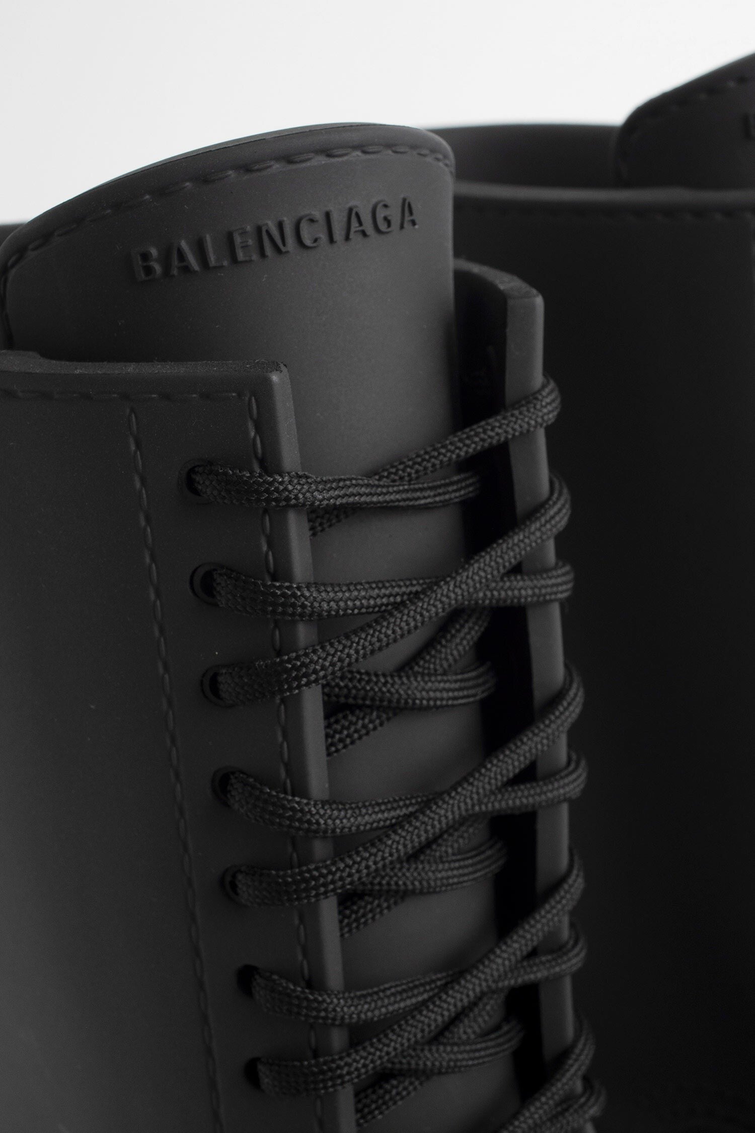 steroid boots