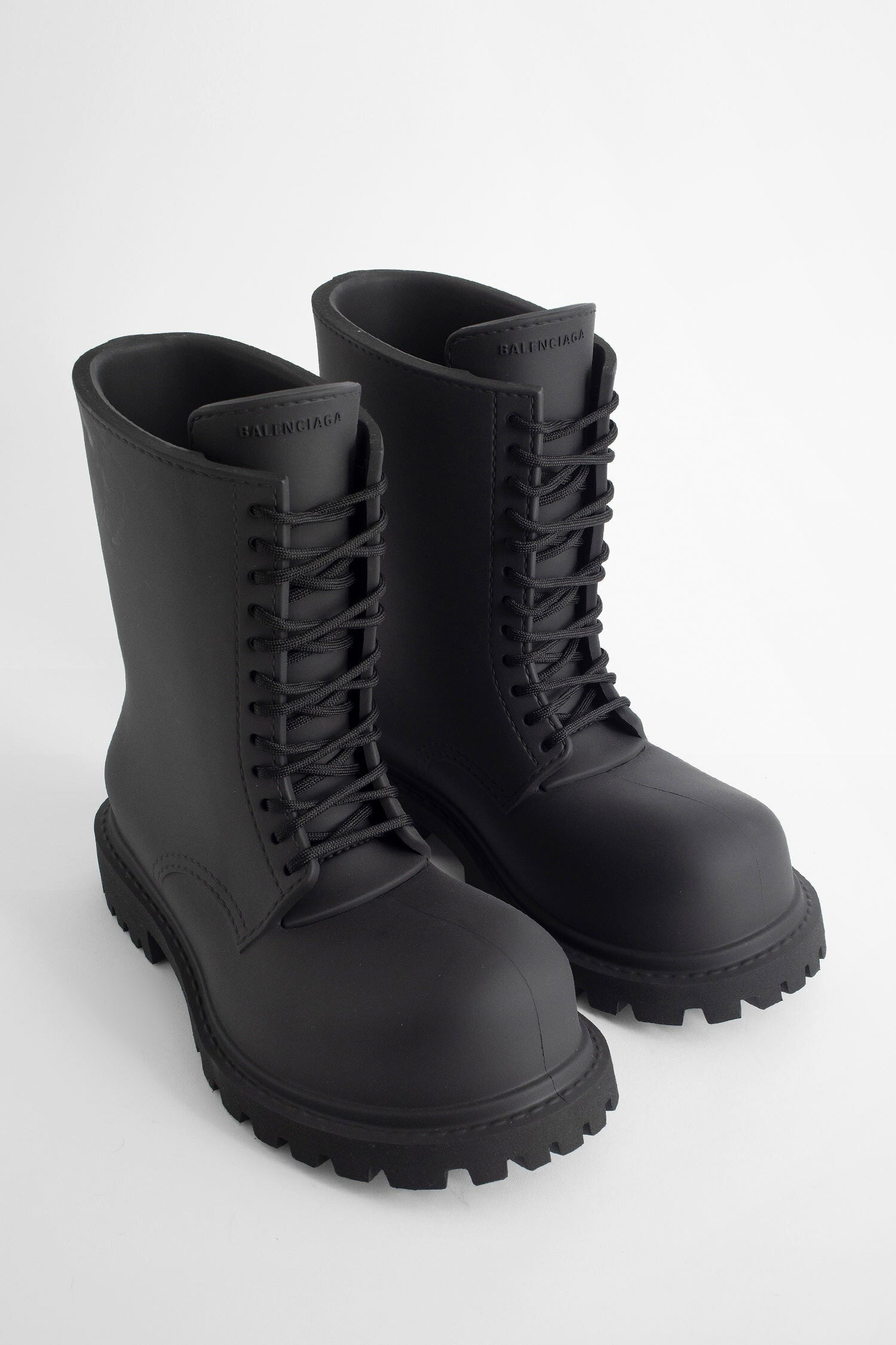 steroid boots