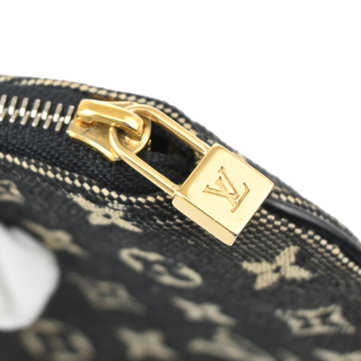 Louis Vuitton Porte Monnaie Rond