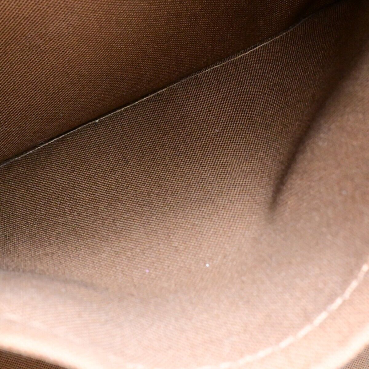 Louis Vuitton Tivoli