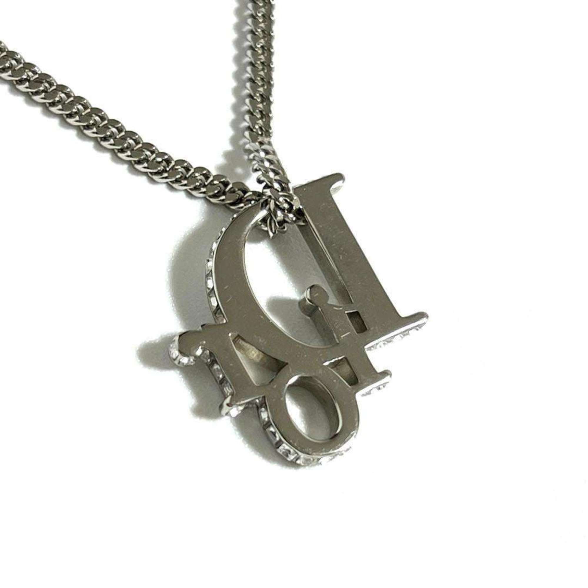 Dior Logo