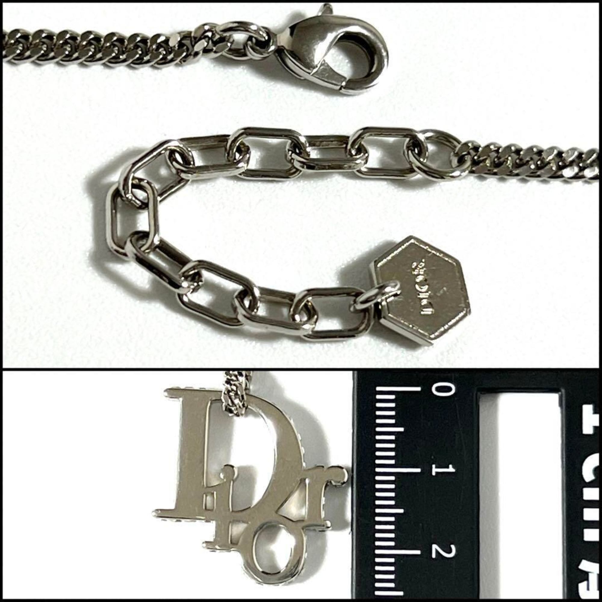 Dior Logo