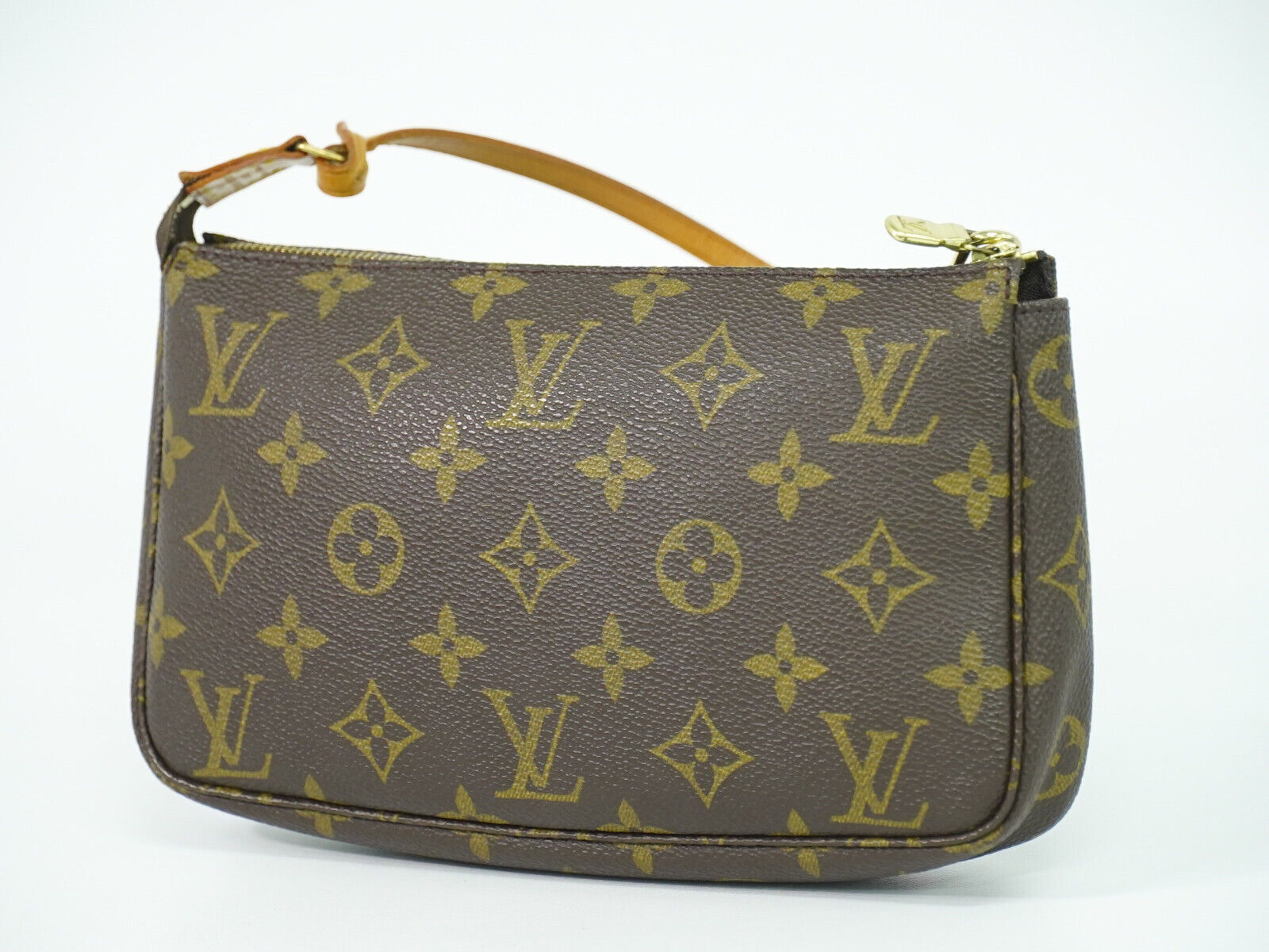 Louis Vuitton Pochette Accessoire