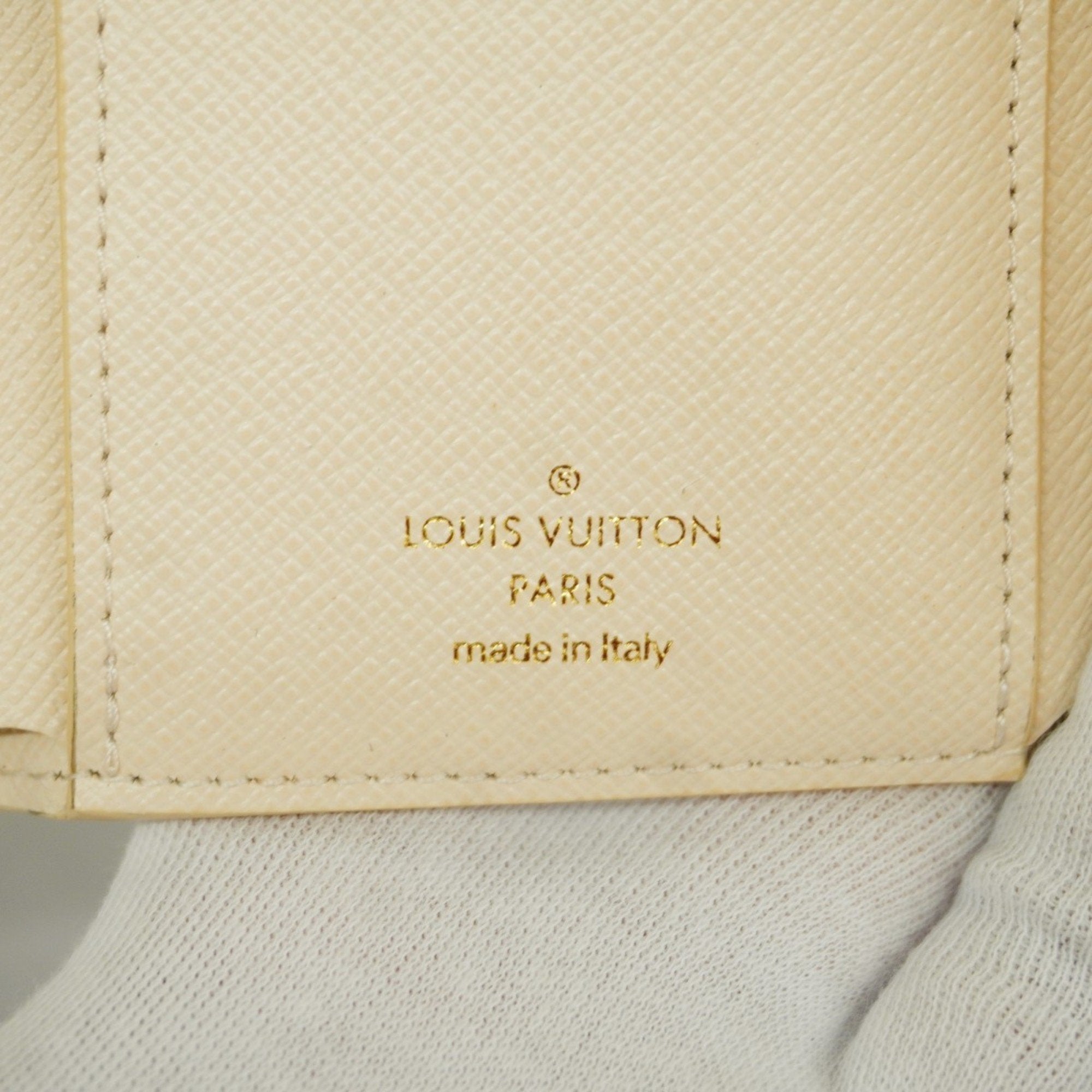 Louis Vuitton Victorine