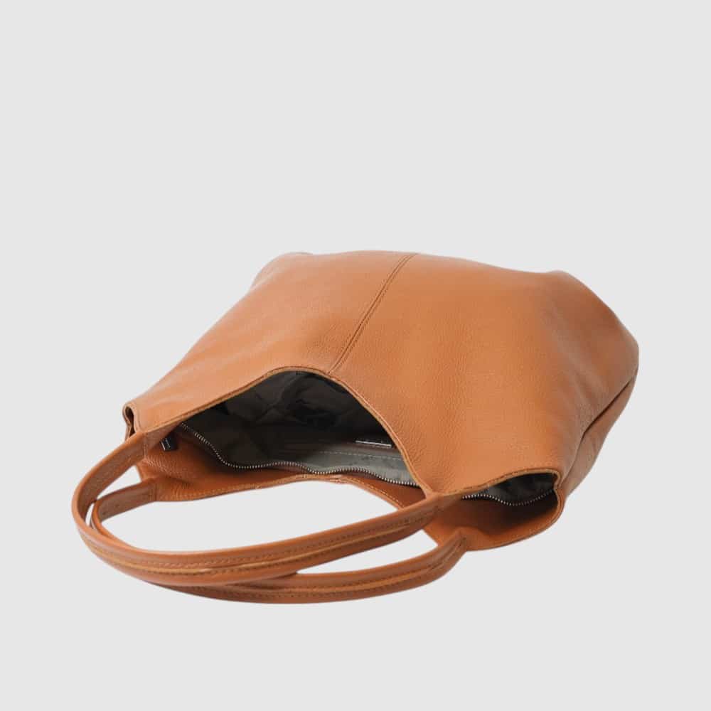 The Trend The Trend Acoro Leather Tote Bag