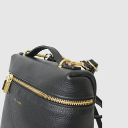 The Trend Agerato Leather Backpack