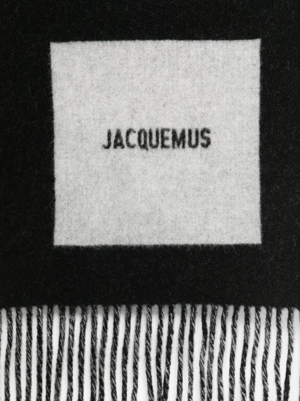 JACQUEMUS L'Echarpe Jacquemus scarf