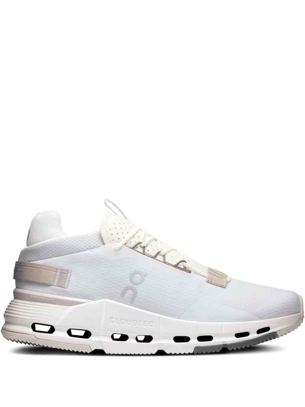 ON Running Cloudnova 2 trainers