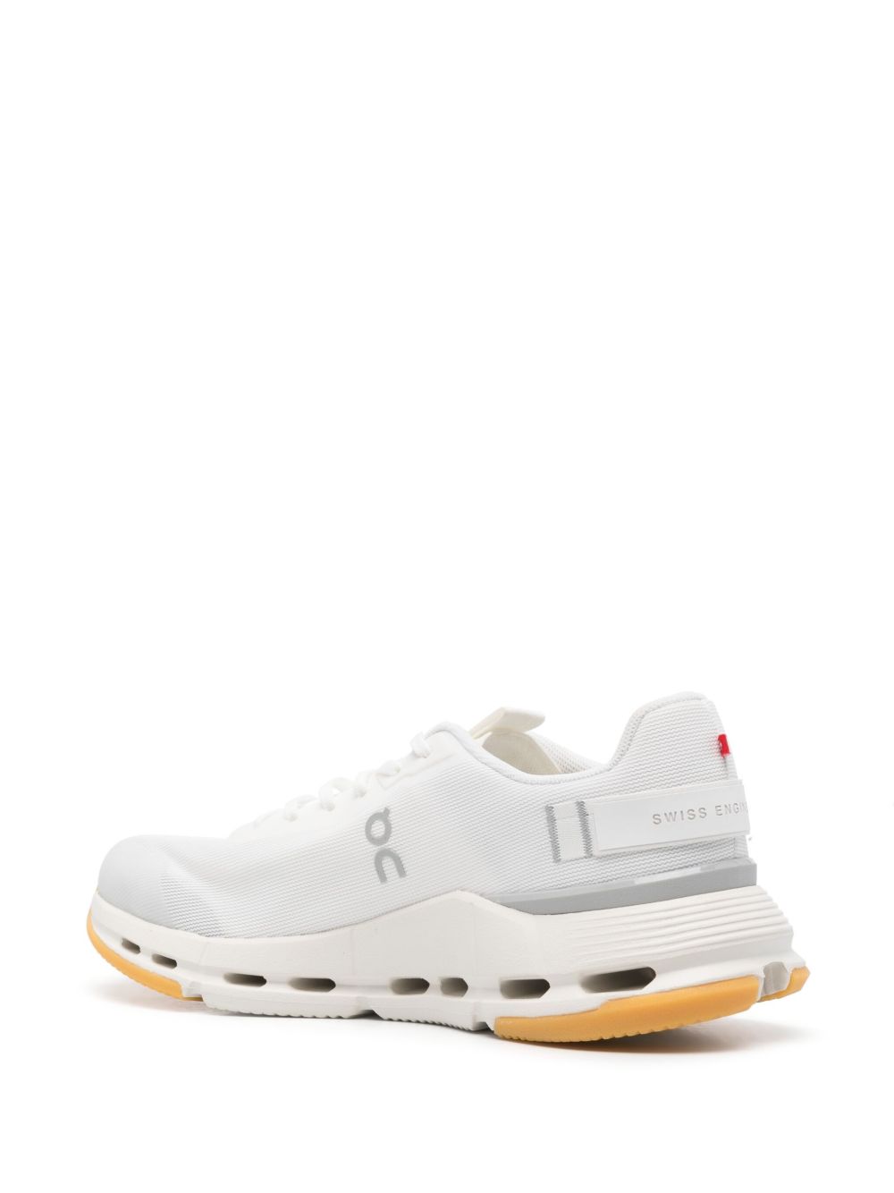 ON Running Cloudnova Form 2 sneakers